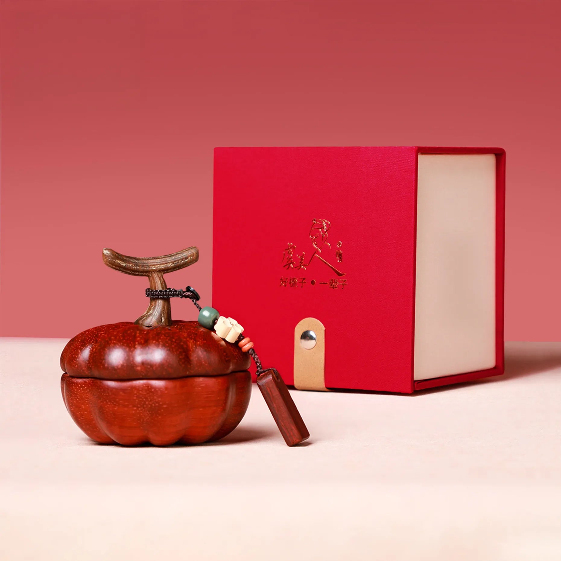 Pumpkin-shaped Massage Comb "Little Golden Gourd" Massage Comb – Buffalo Horn & Rosewood, Traditional Chinese Scalp Care Gift Set