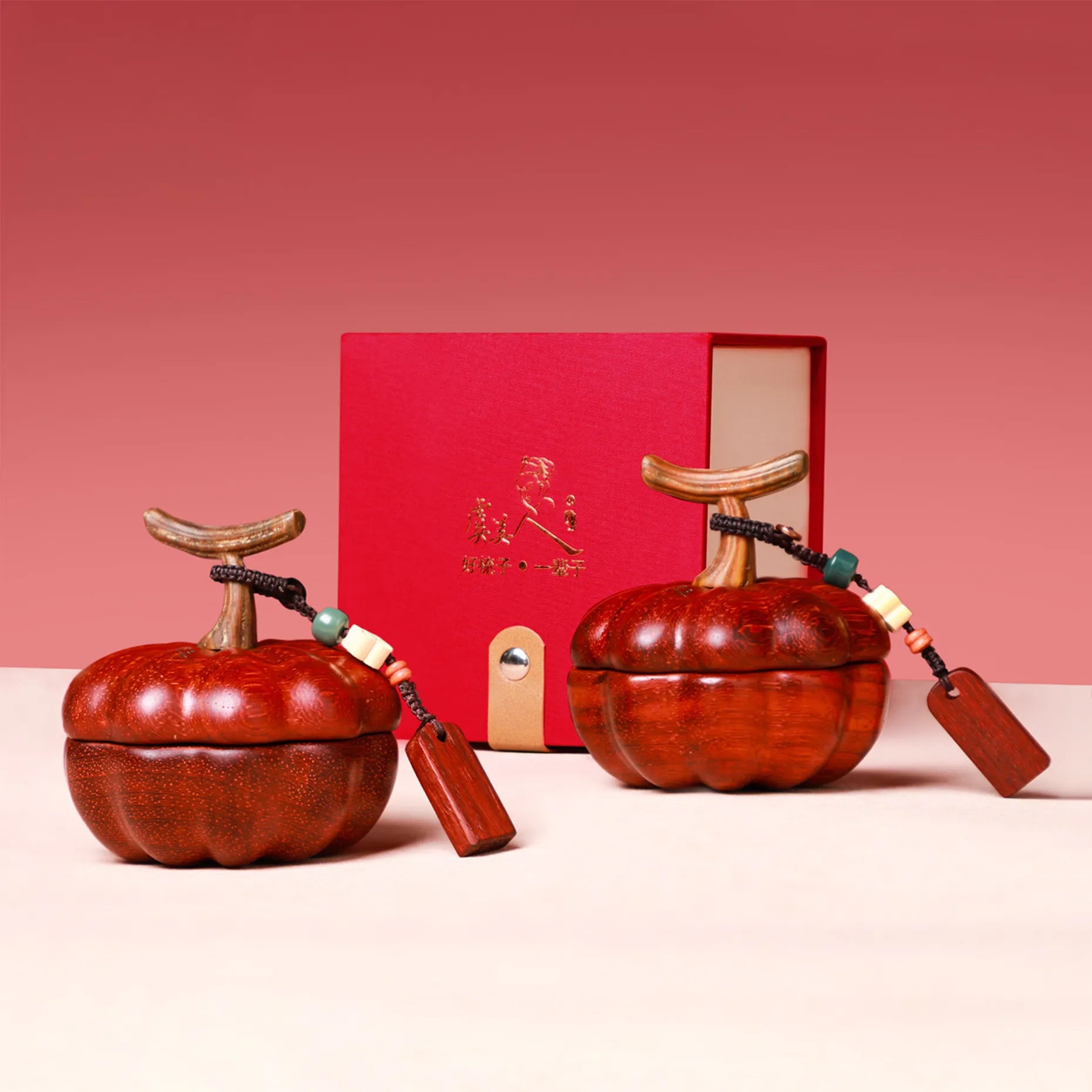 Pumpkin-shaped Massage Comb "Little Golden Gourd" Massage Comb – Buffalo Horn & Rosewood, Traditional Chinese Scalp Care Gift Set